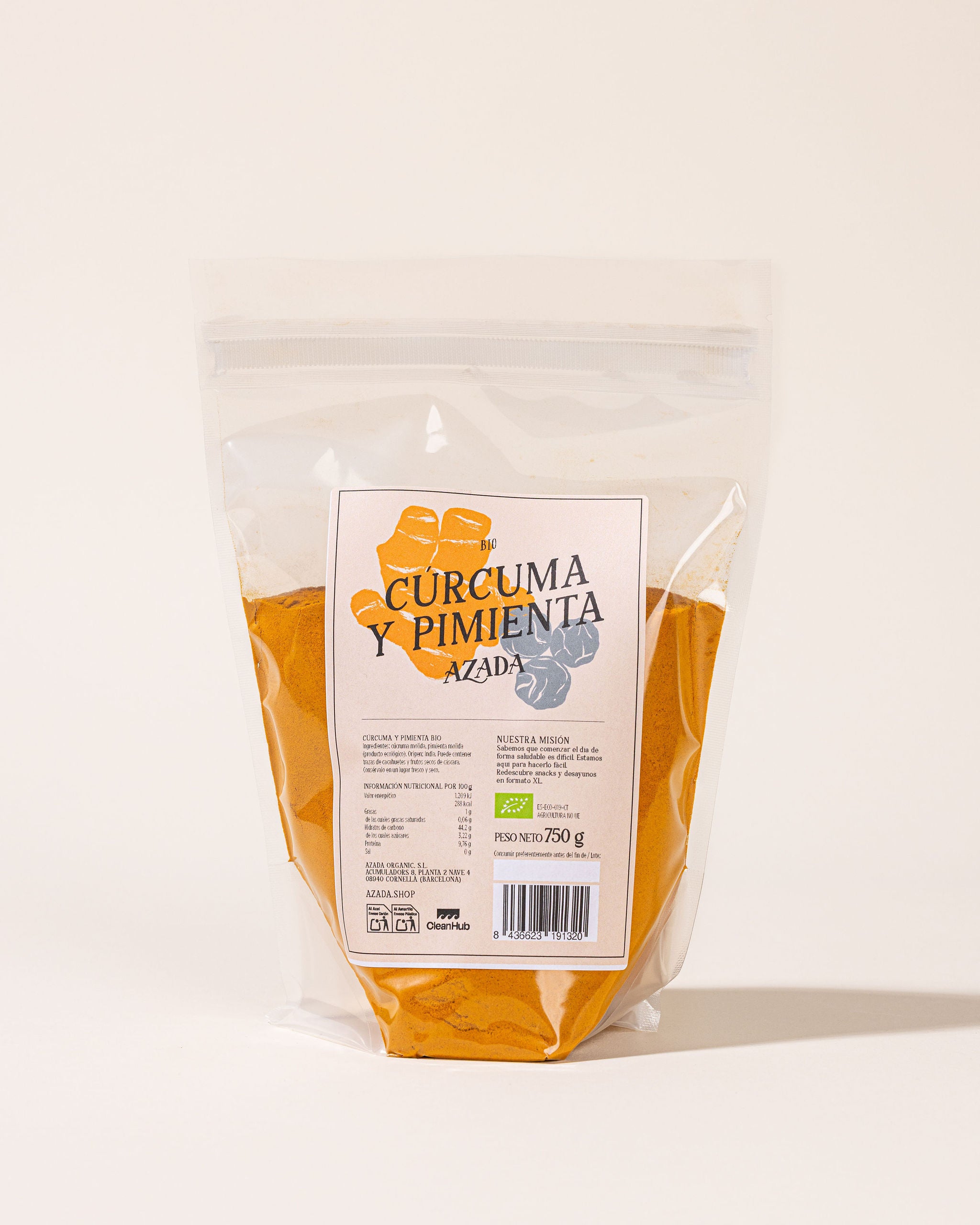 Bio-Kurkuma und schwarzer Pfeffer