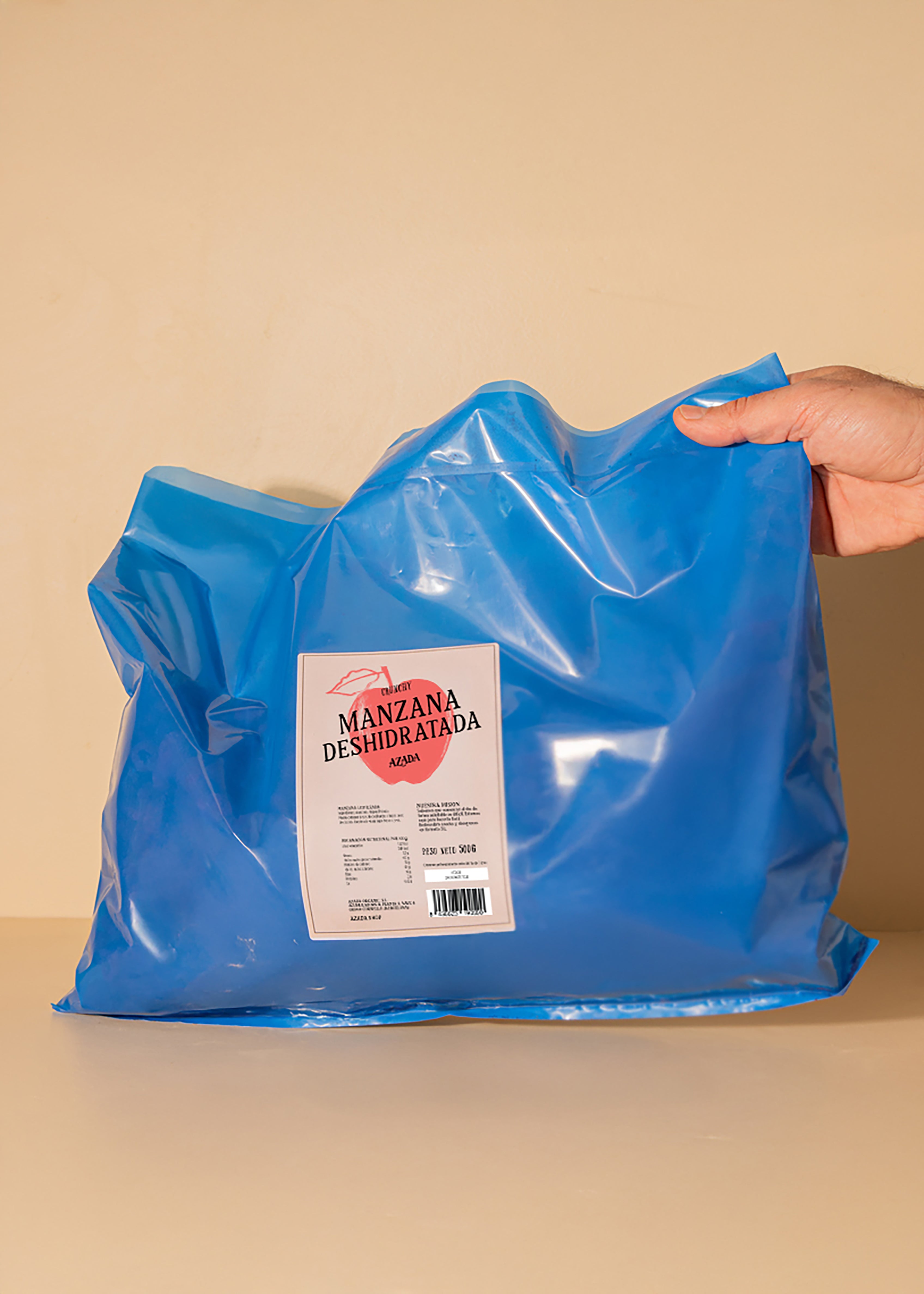 Freeze-dried apple