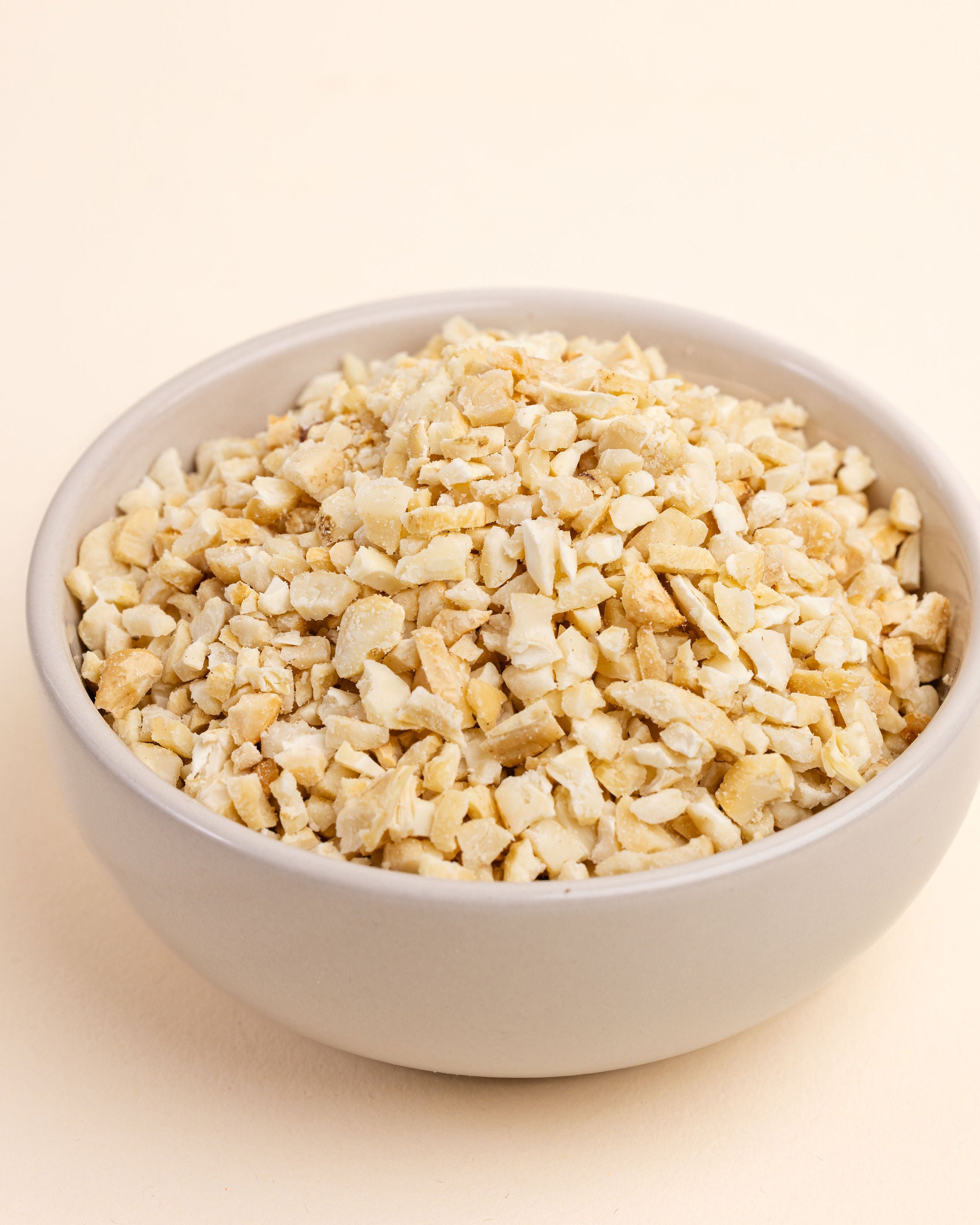 Geröstete und gehackte Cashew