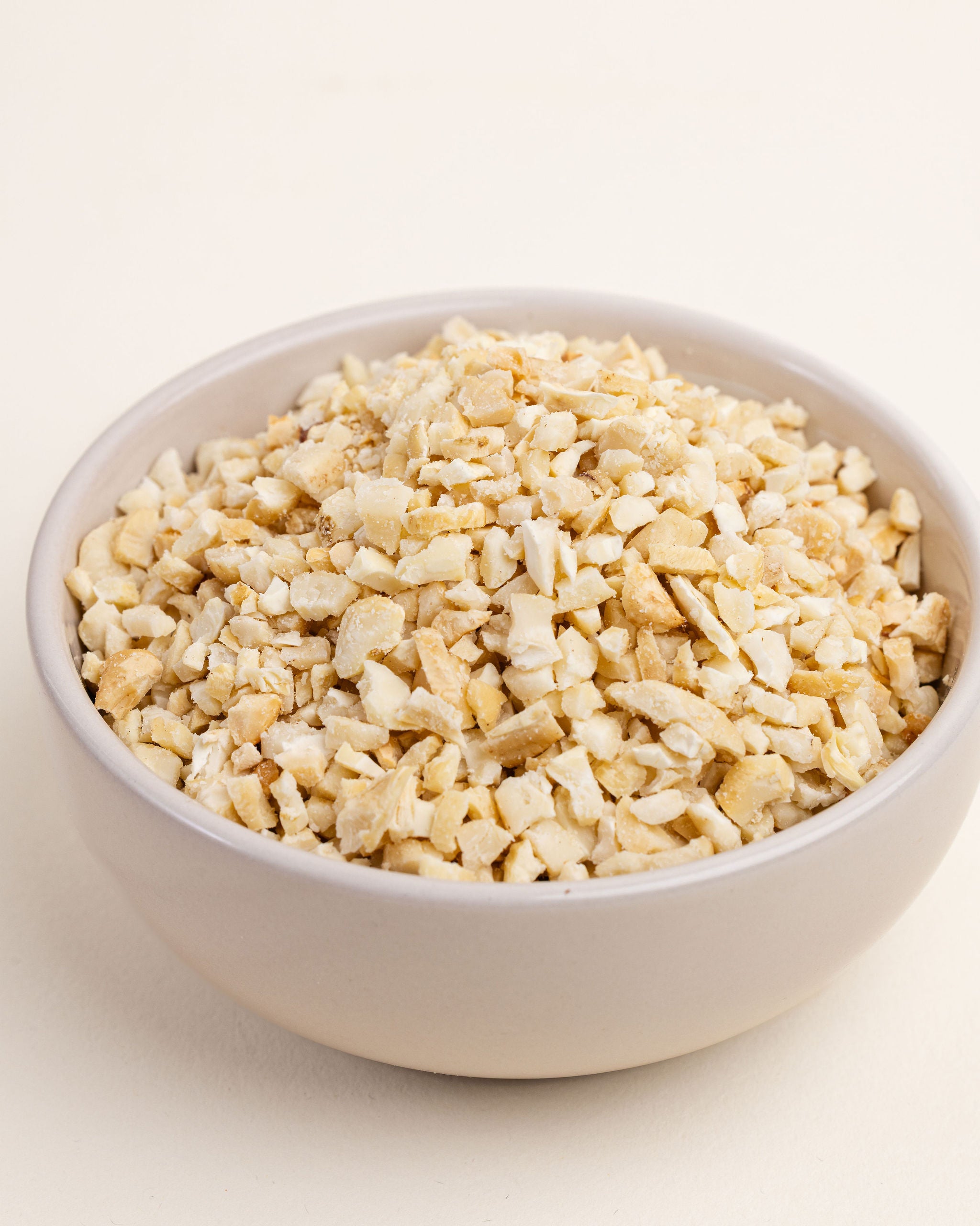 Geröstete und gehackte Cashew