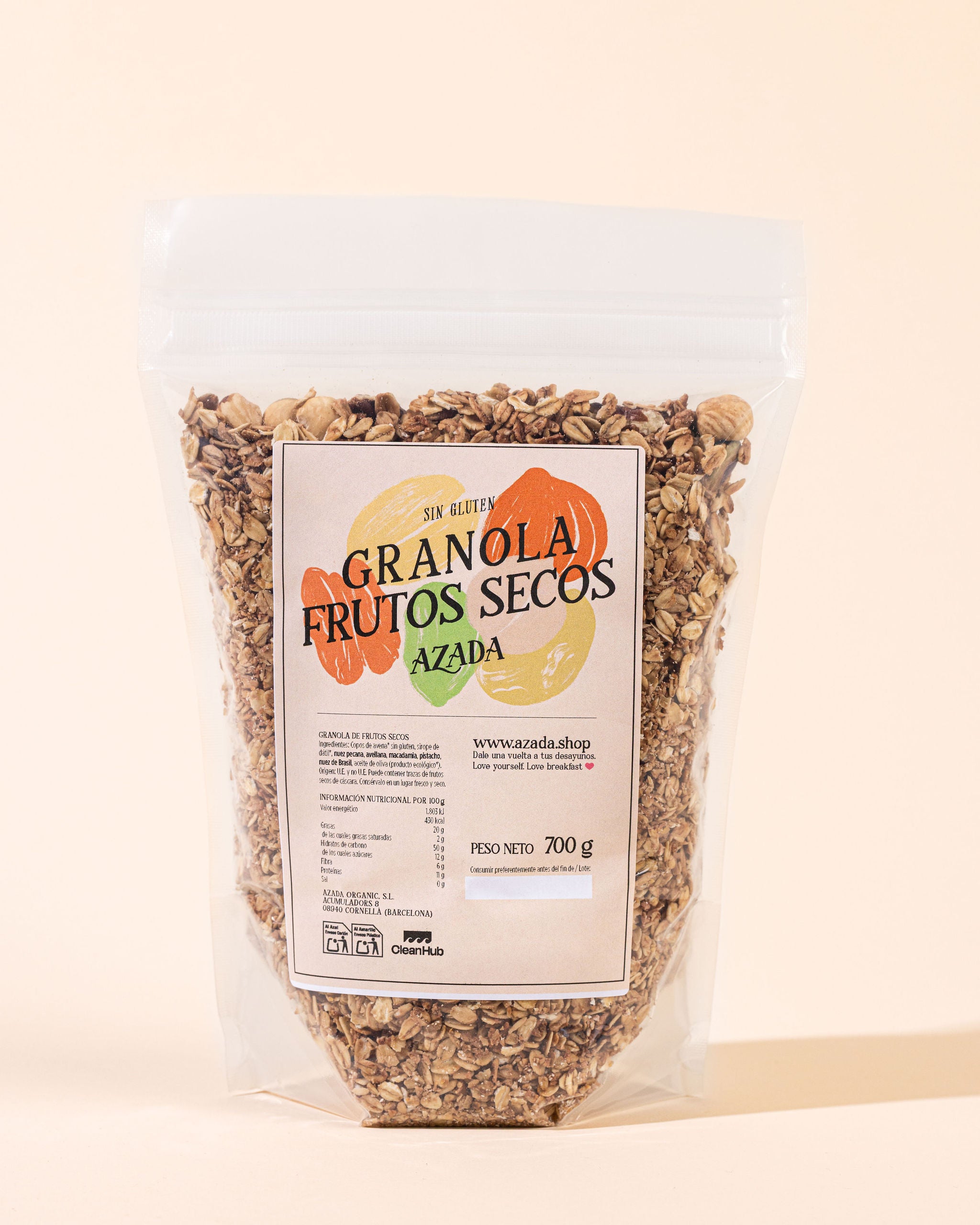 Glutenfreies Granola mit Nüssen