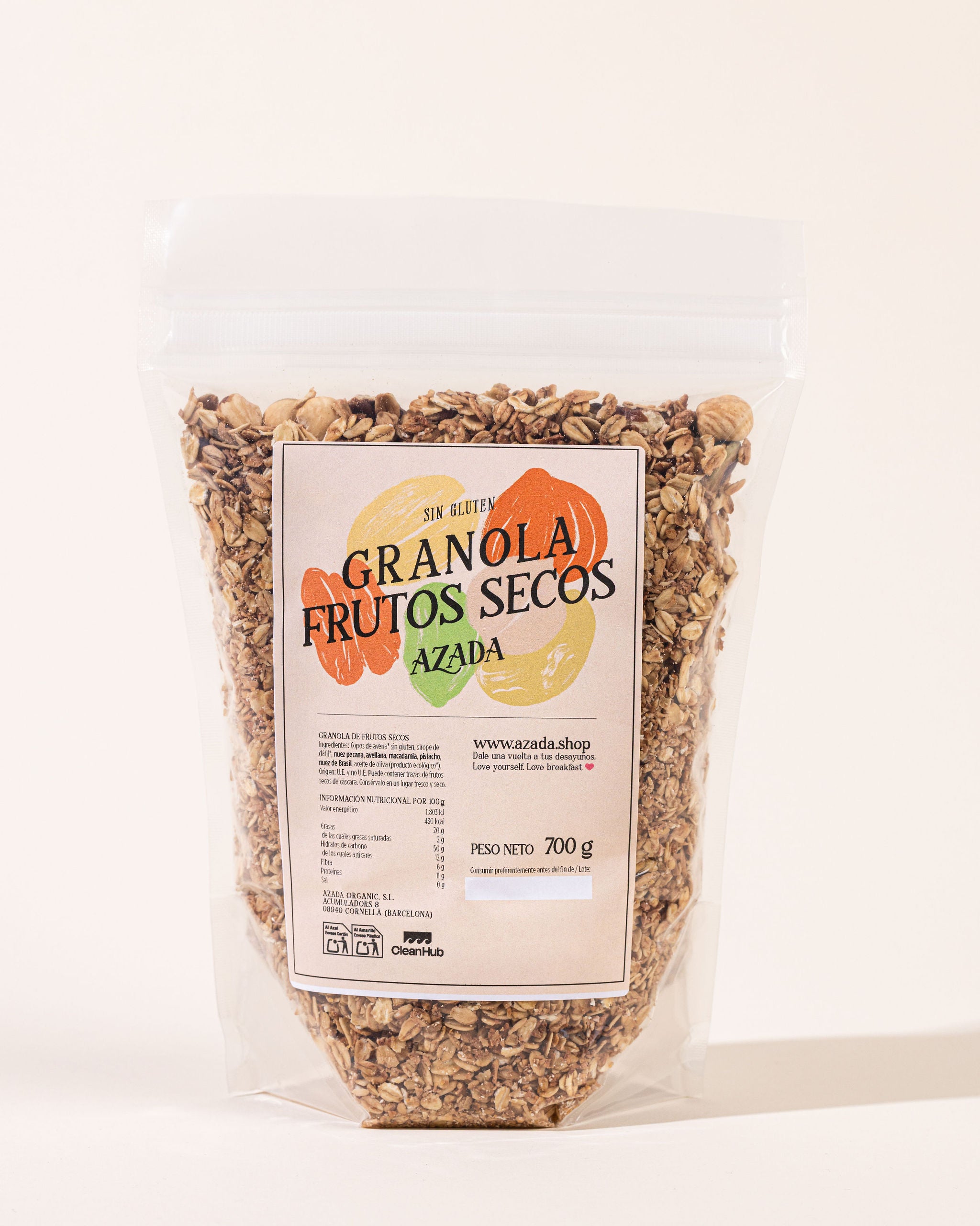 Glutenfreies Granola mit Nüssen