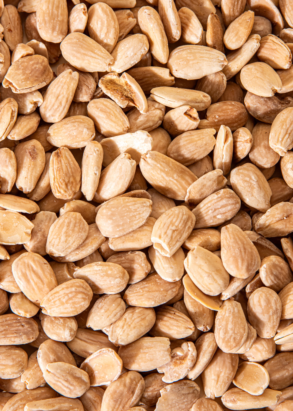 Roasted almonds