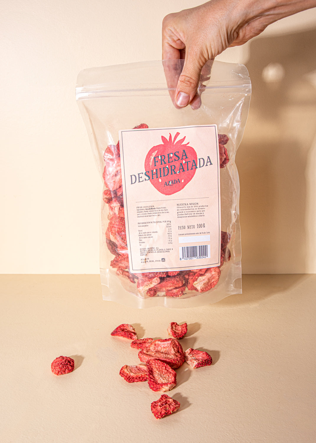 Freeze-dried strawberry