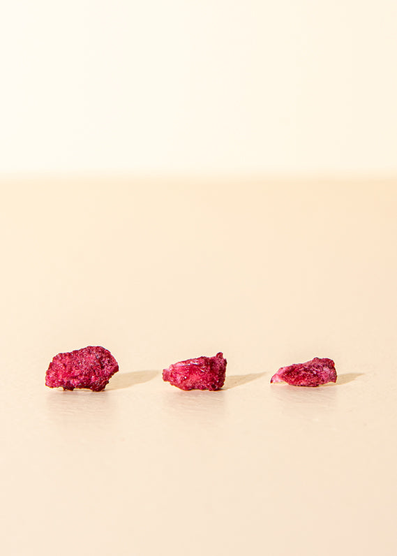 Freeze-dried pomegranate