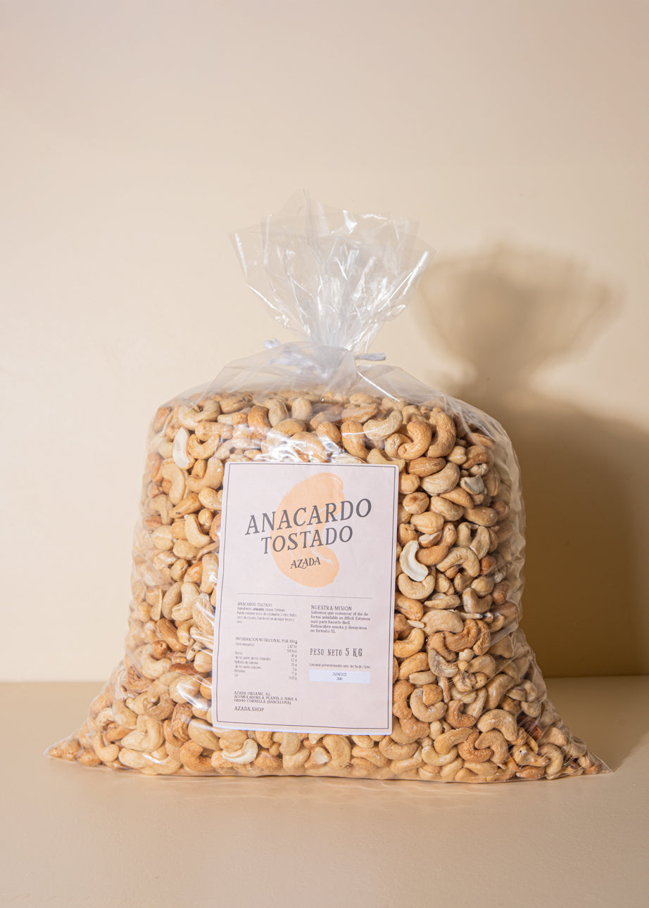 Roasted cashews